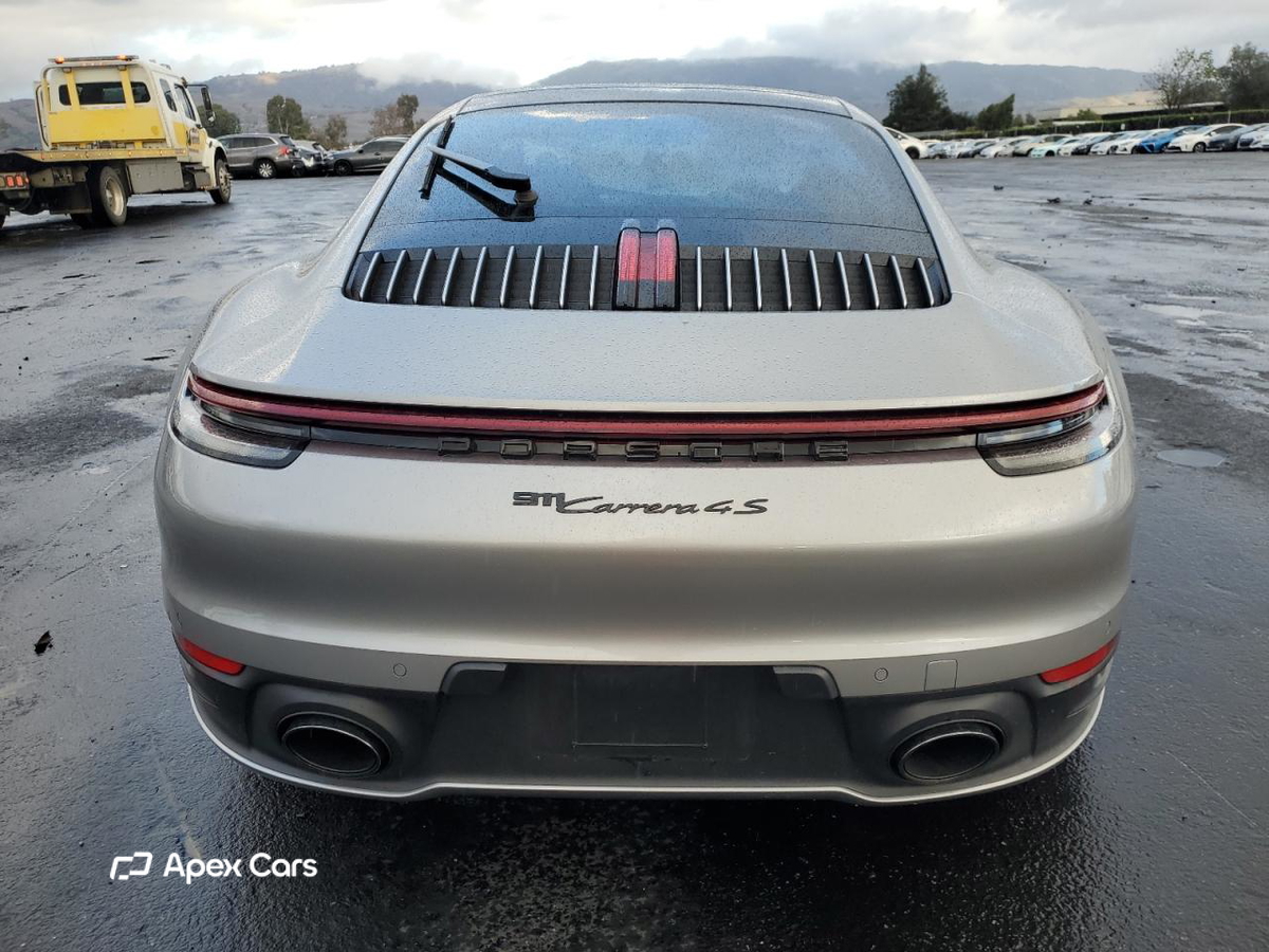 Porsche 911 2021