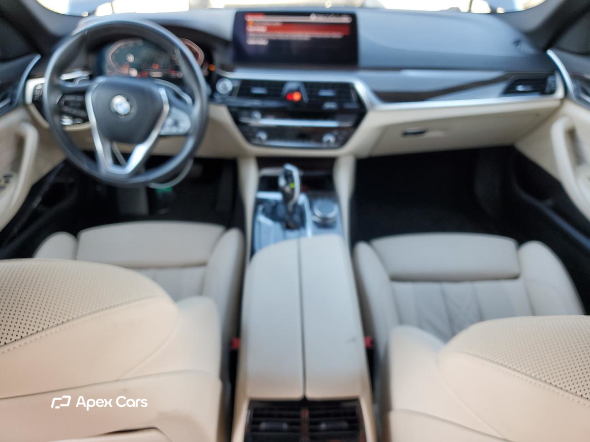 BMW Series 5 2021