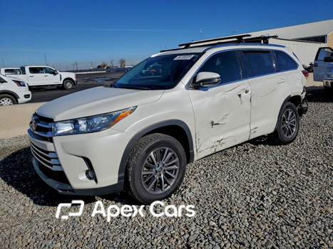 Toyota Highlander 2017 - Image 1 of 13