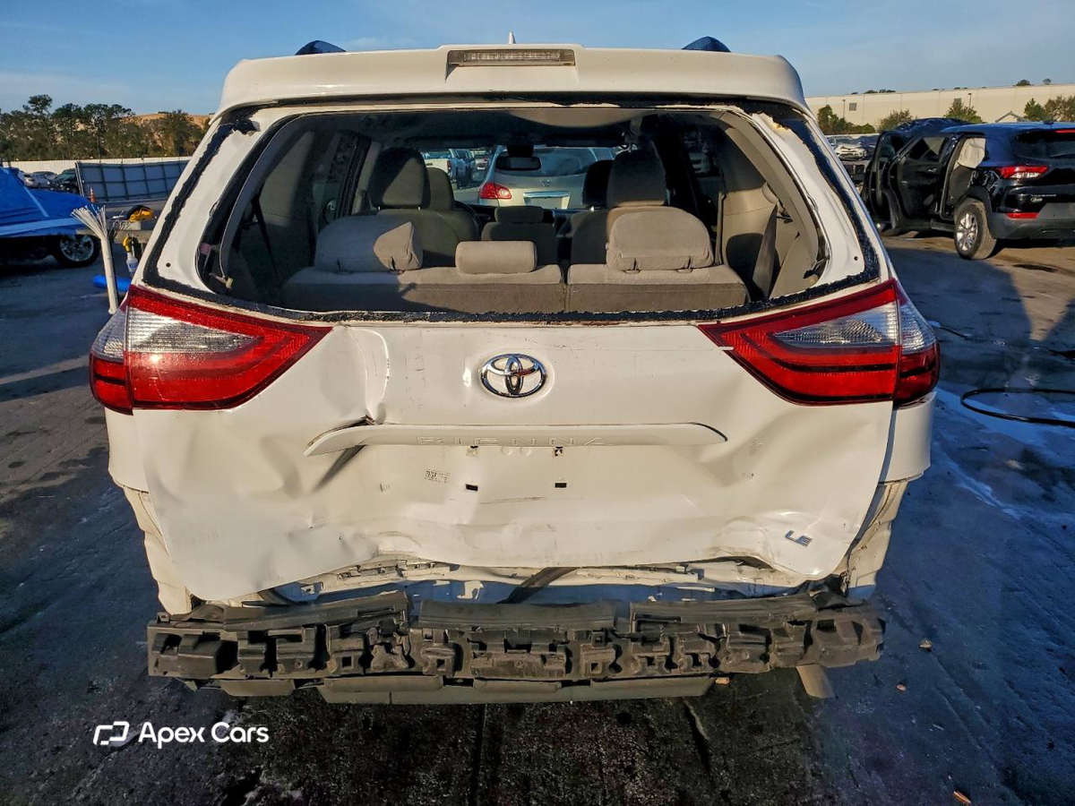 Toyota Sienna 2020