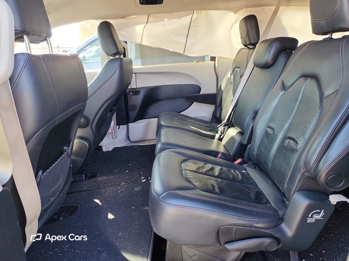 Chrysler Pacifica 2017