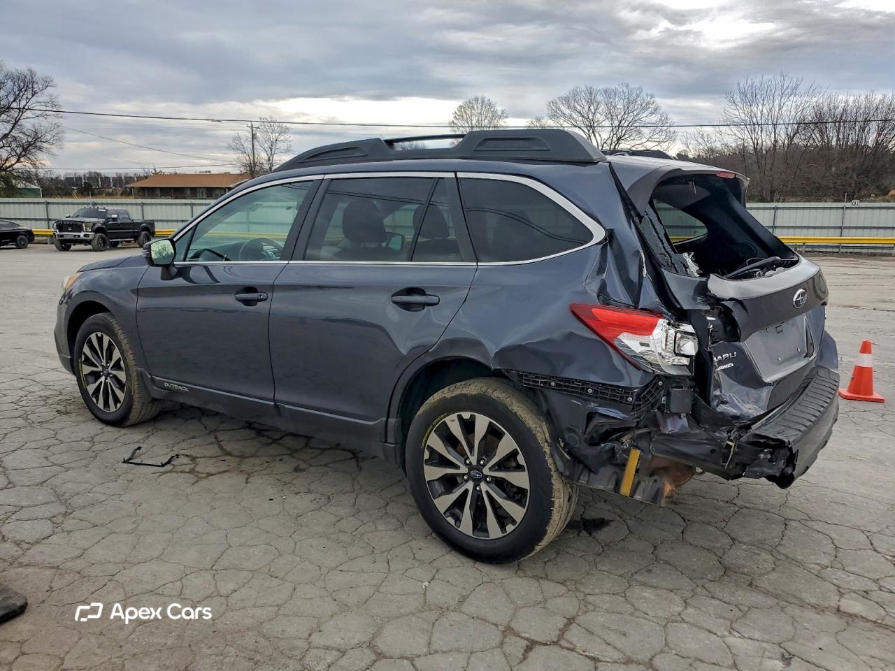 Subaru Outback 2015