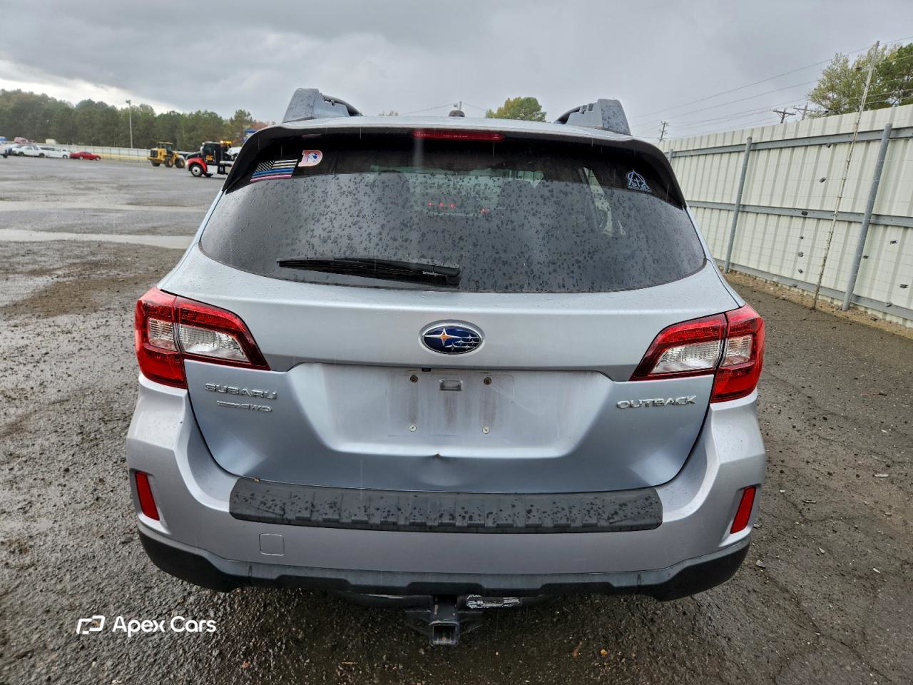 Subaru Outback 2015