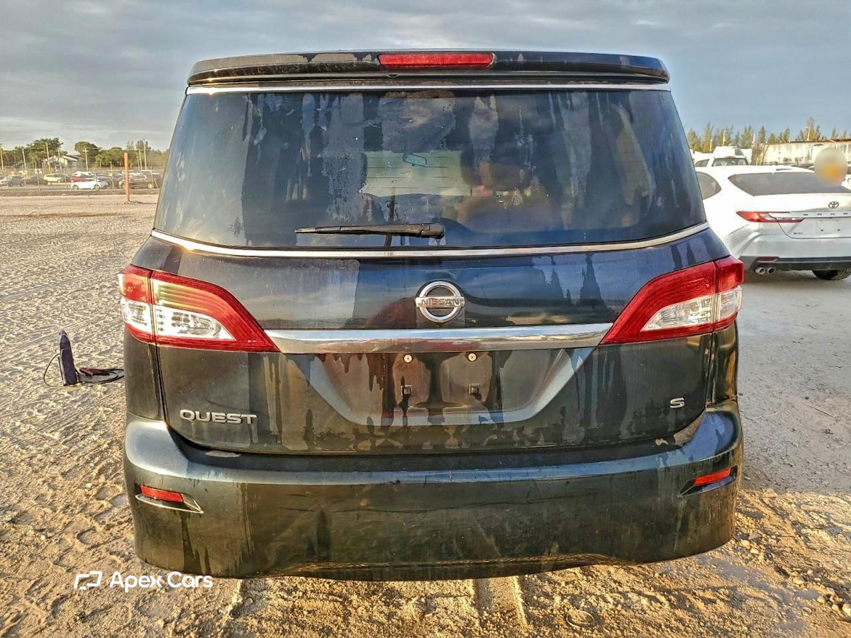 Nissan Quest 2012