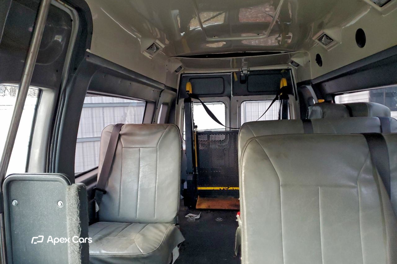 Ford Econoline 2014
