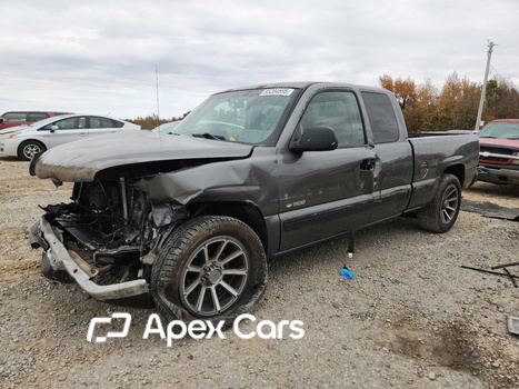 Chevrolet Silverado 2002 - Image 1 of 13