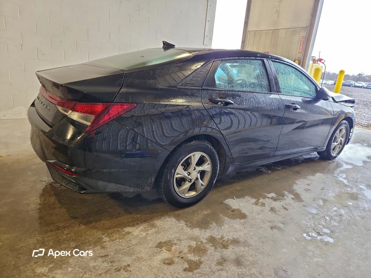 Hyundai Elantra 2021