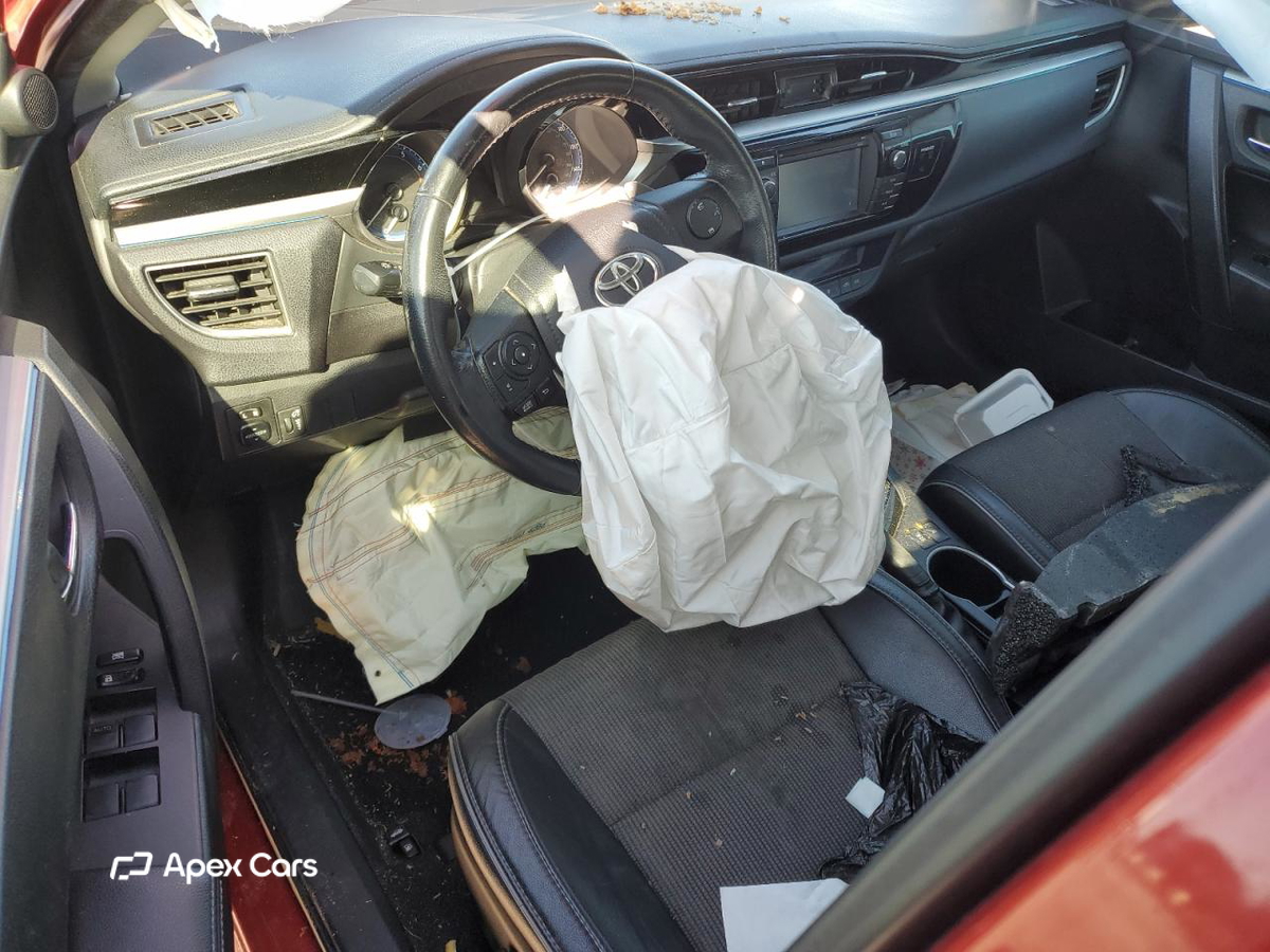 Toyota Corolla 2015