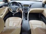 Hyundai Sonata 2011