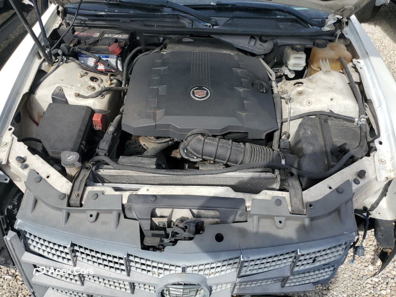 Cadillac STS 2011