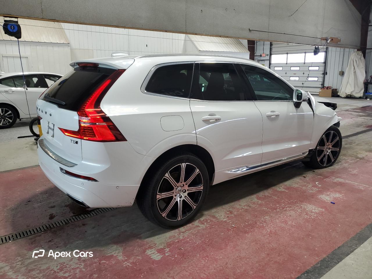Volvo XC60 2021