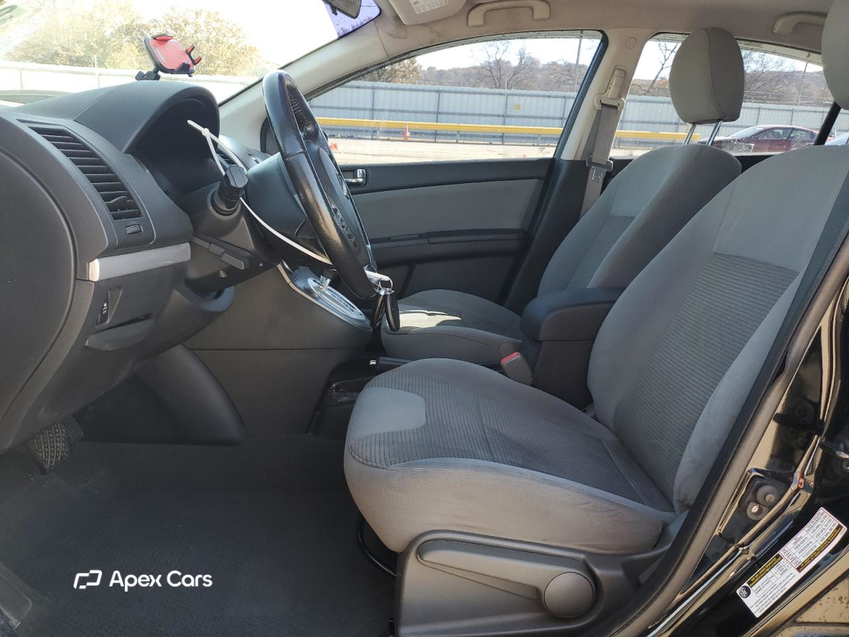 Nissan Sentra 2012