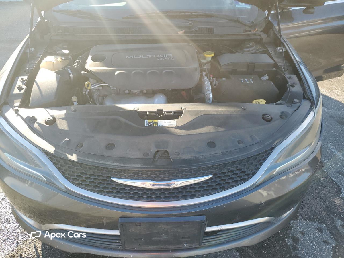 Chrysler 200 2015