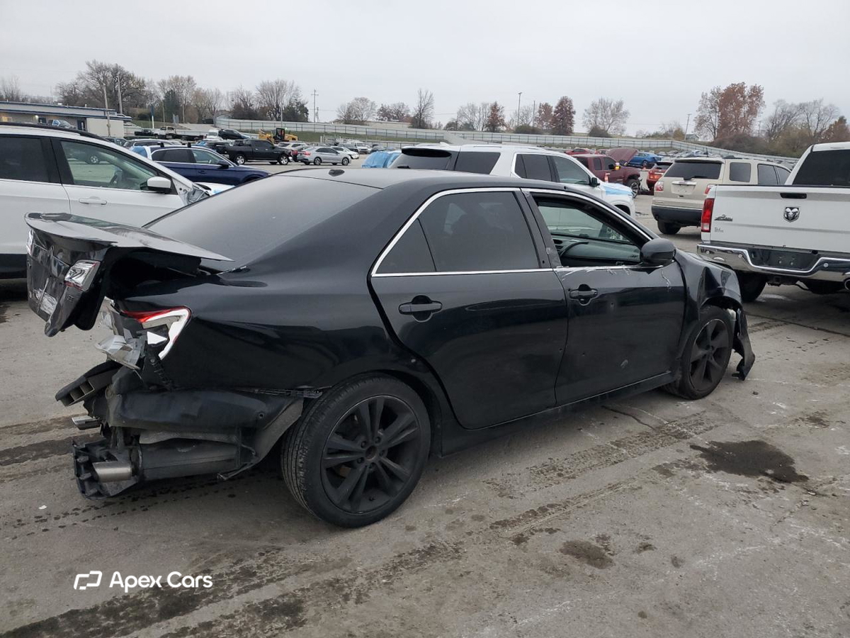 Toyota Camry 2012