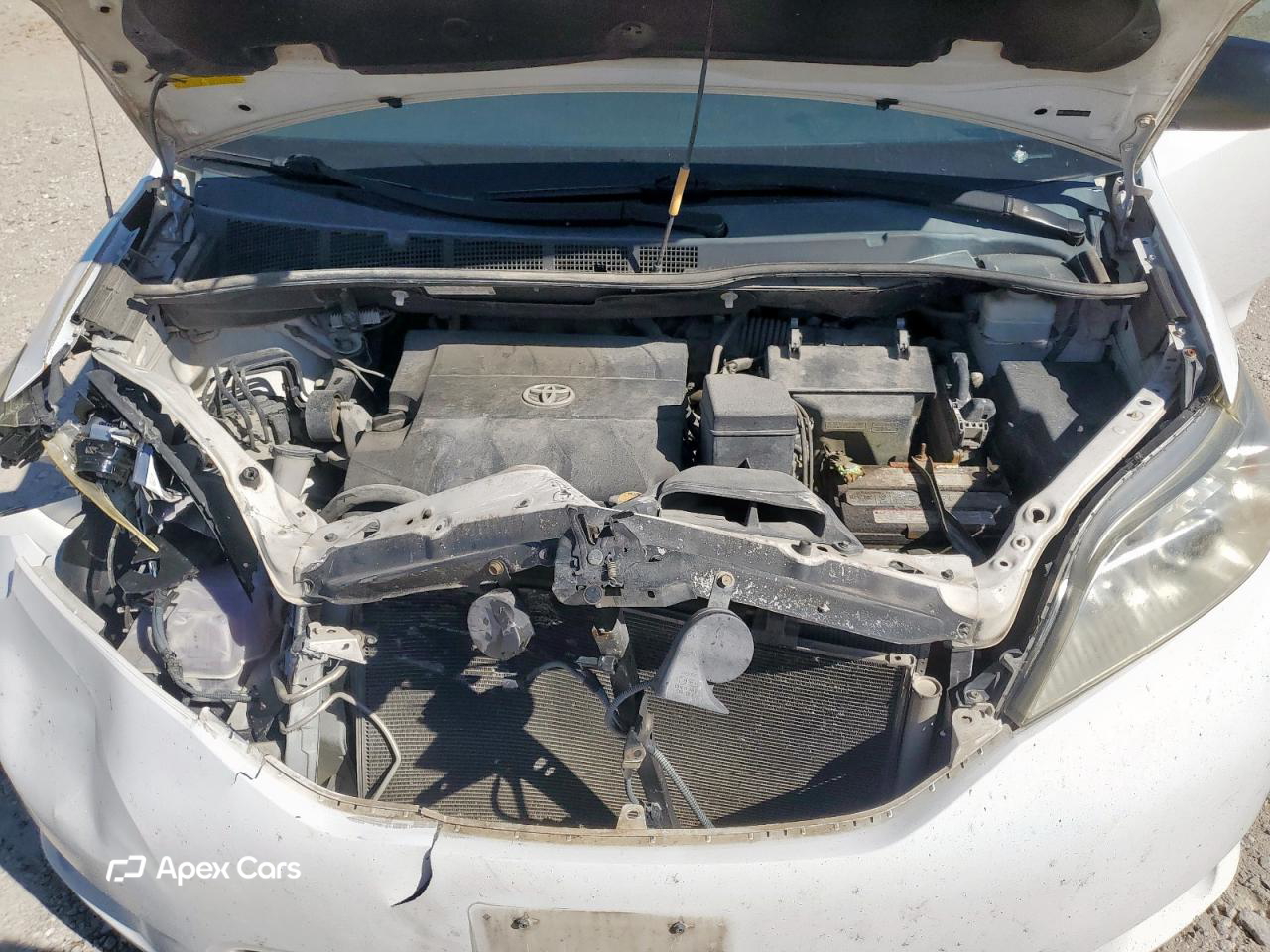 Toyota Sienna 2012
