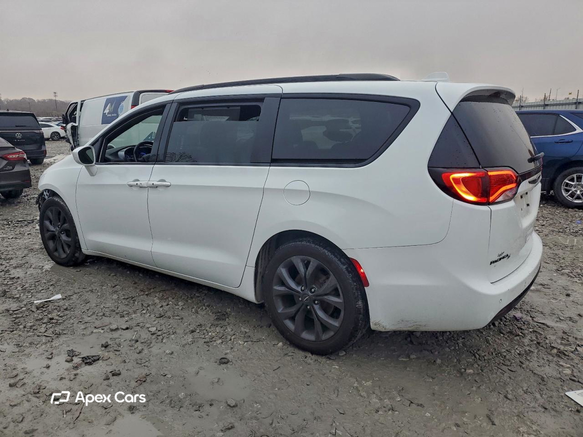 Chrysler Pacifica 2020