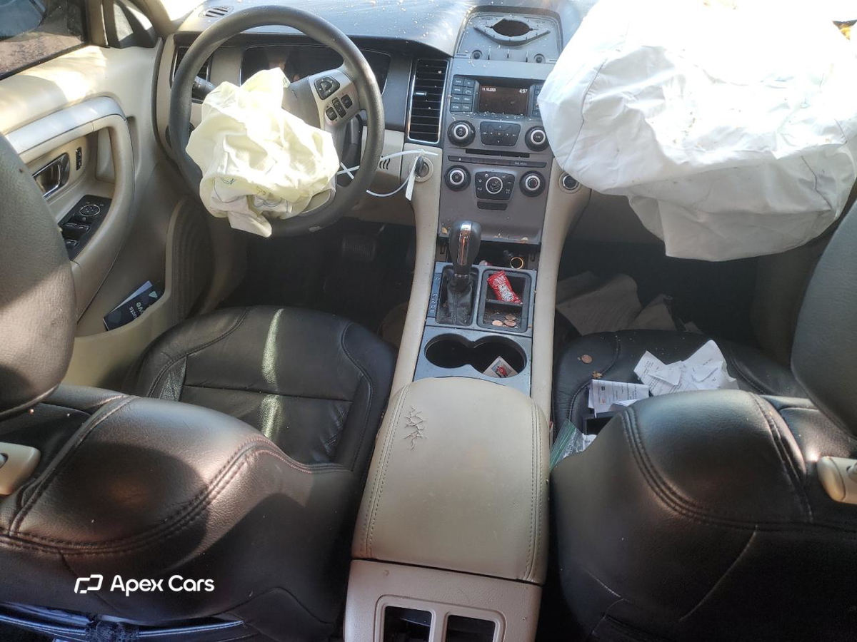 Ford Taurus 2015