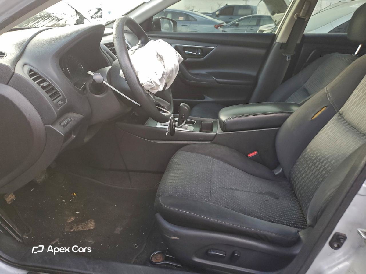 Nissan Altima 2016