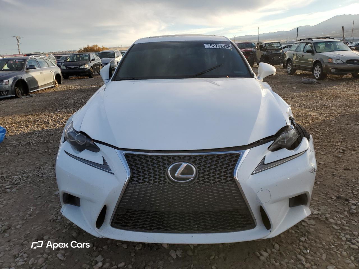 Lexus IS 2016
