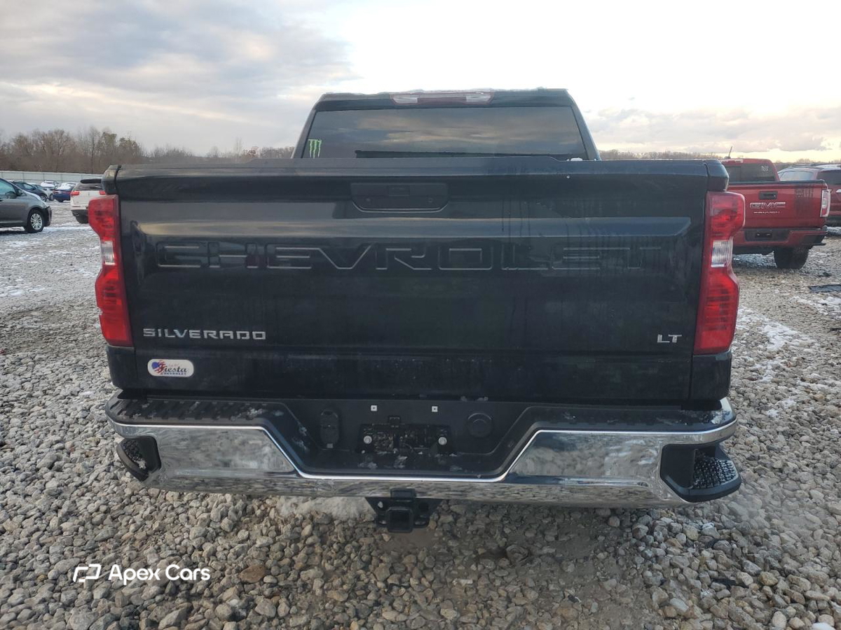 Chevrolet Silverado 2021