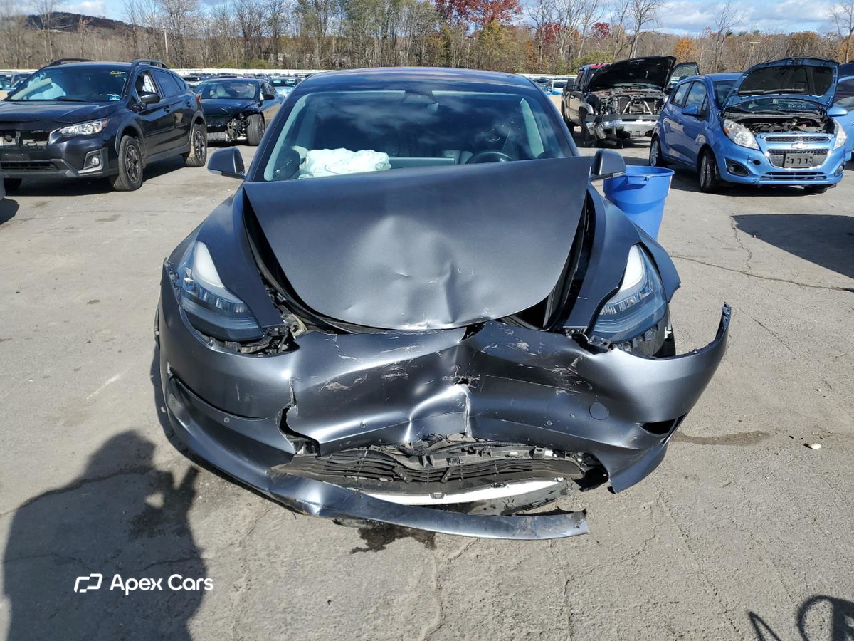 Tesla Model 3 2018