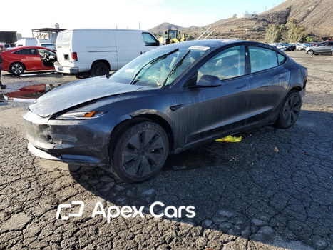 Tesla Model 3 2024 - Image 1 of 14