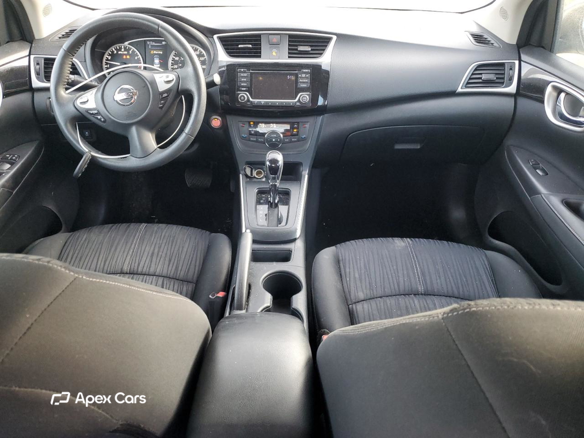 Nissan Sentra 2018