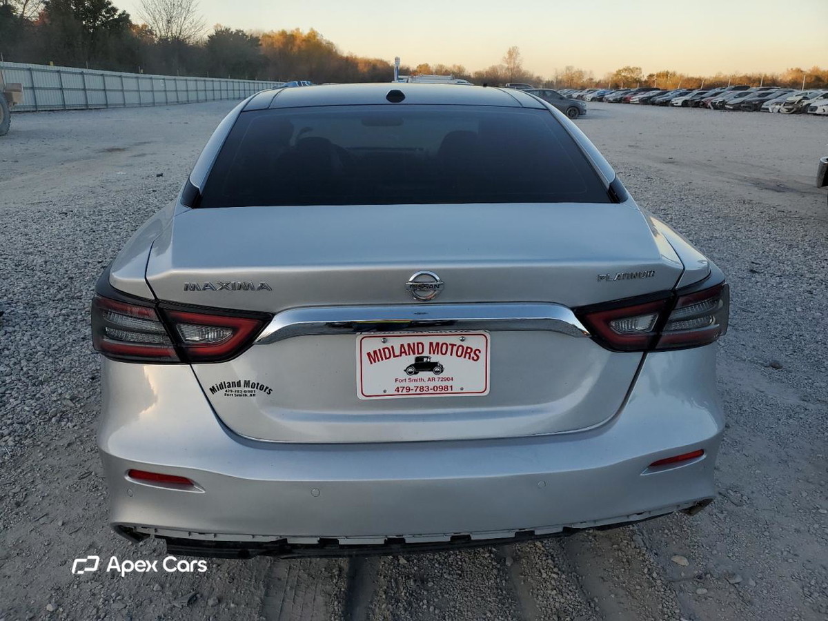Nissan Maxima 2019