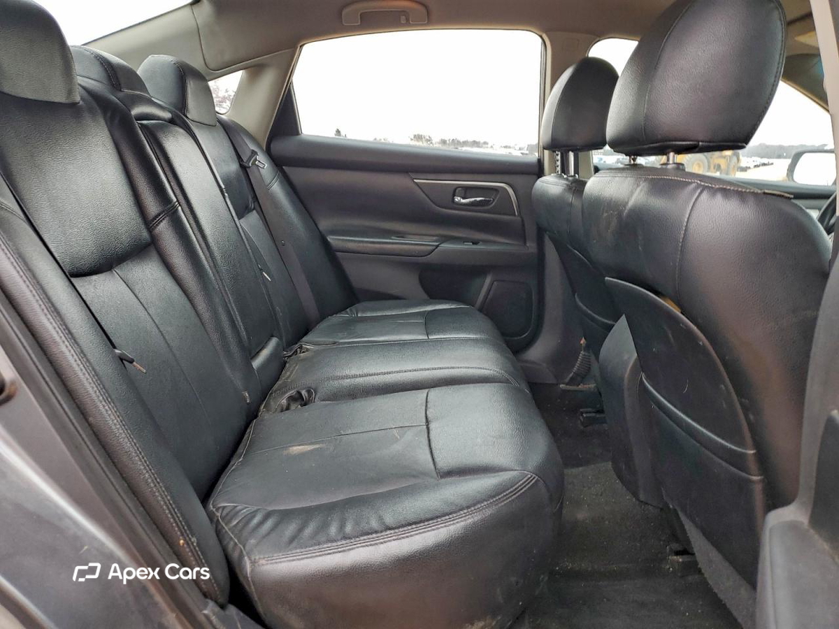Nissan Altima 2015