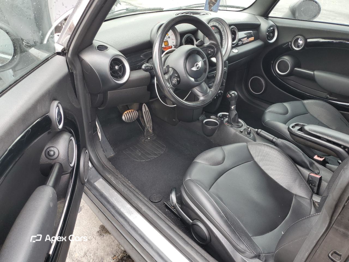 MINI Cooper 2013