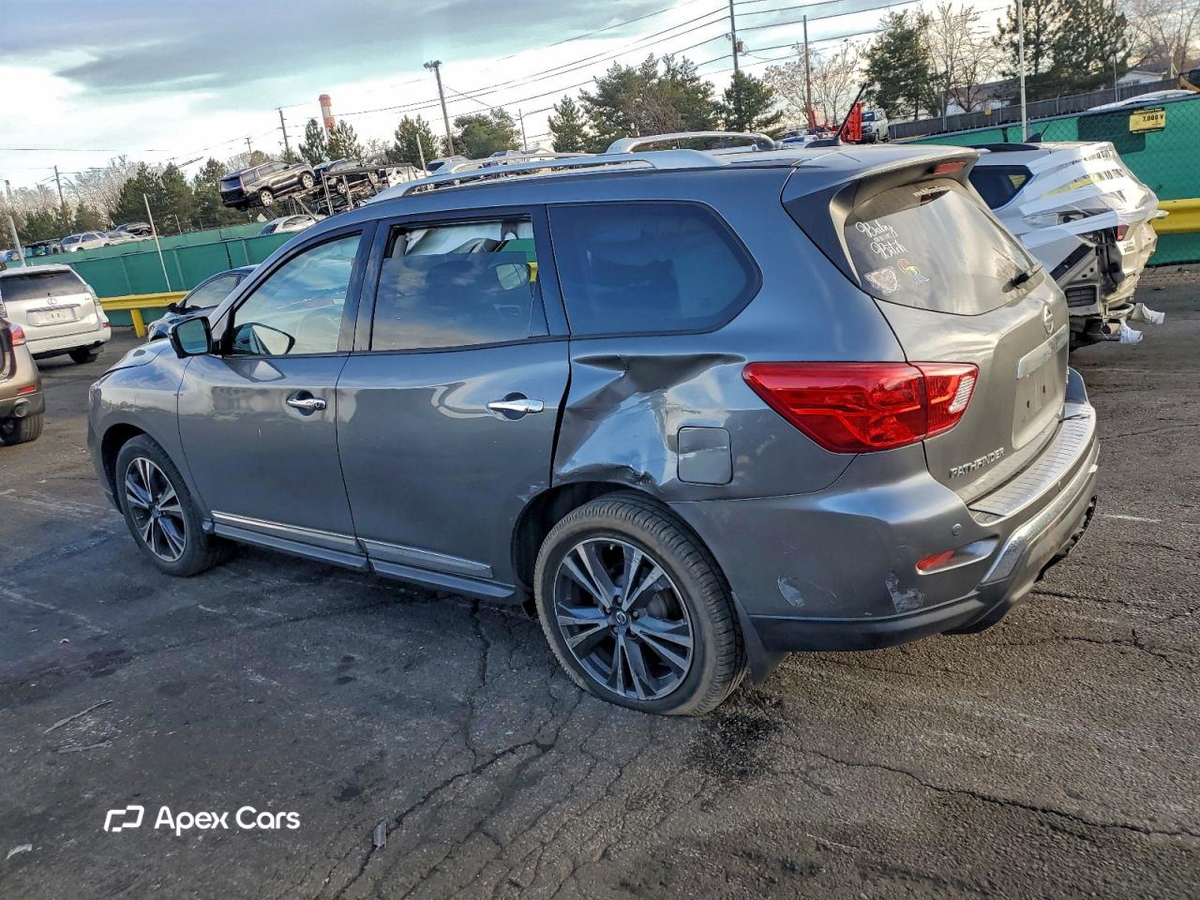 Nissan Pathfinder 2018