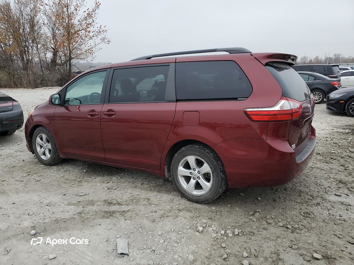 Toyota Sienna 2015