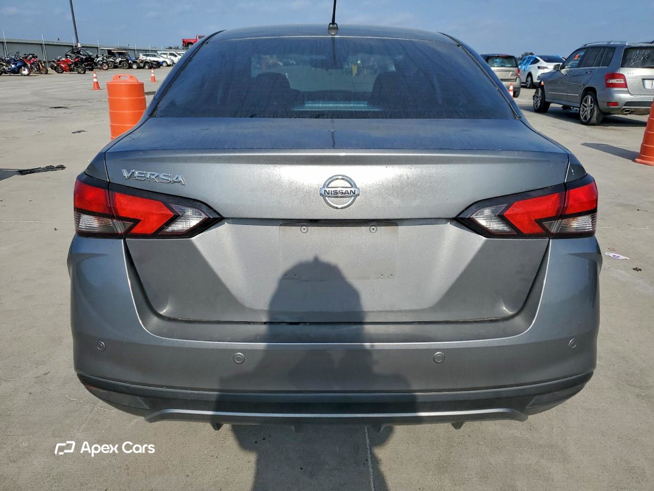 Nissan Versa 2021