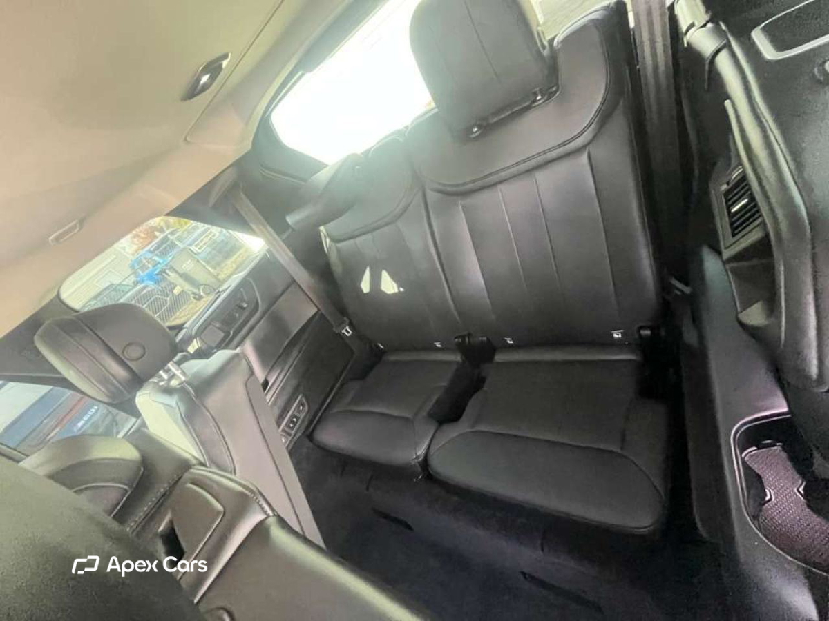Land Rover Range Rover 2023