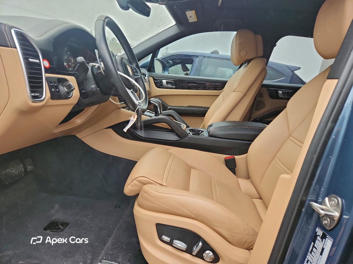 Porsche Cayenne 2020