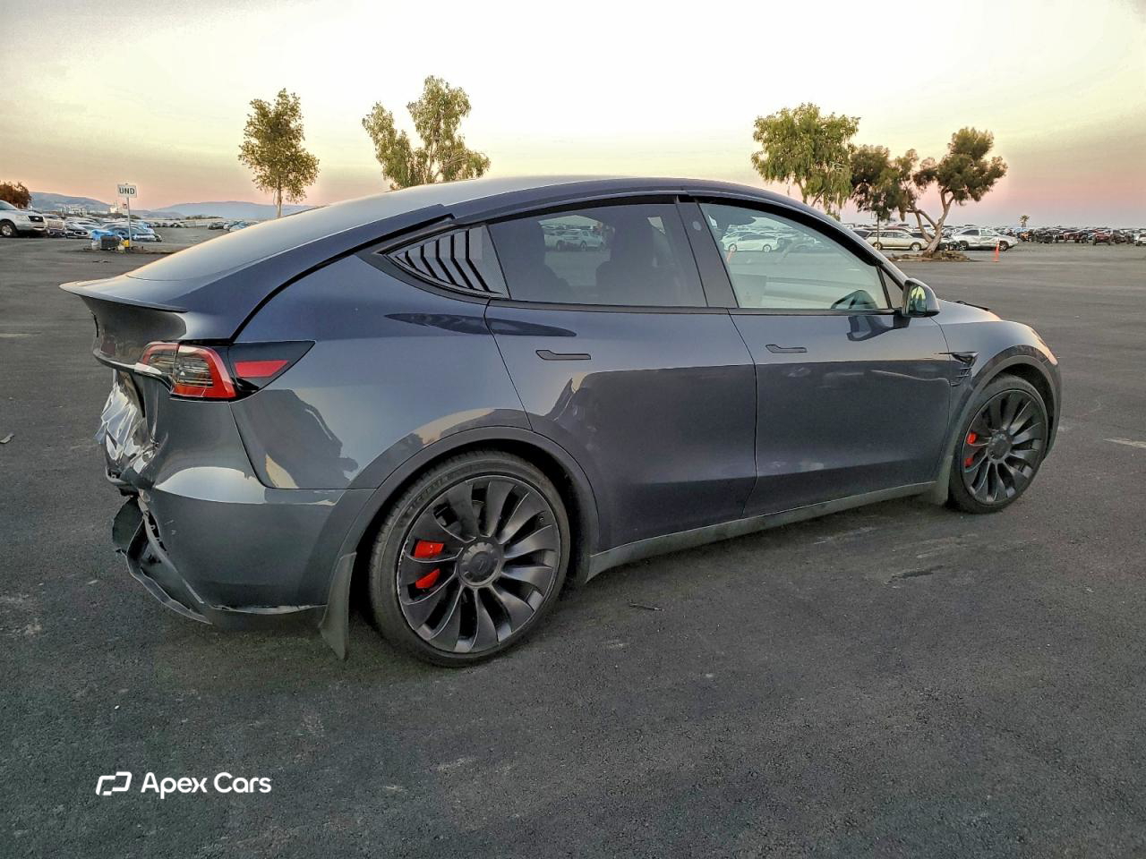 Tesla Model Y 2023