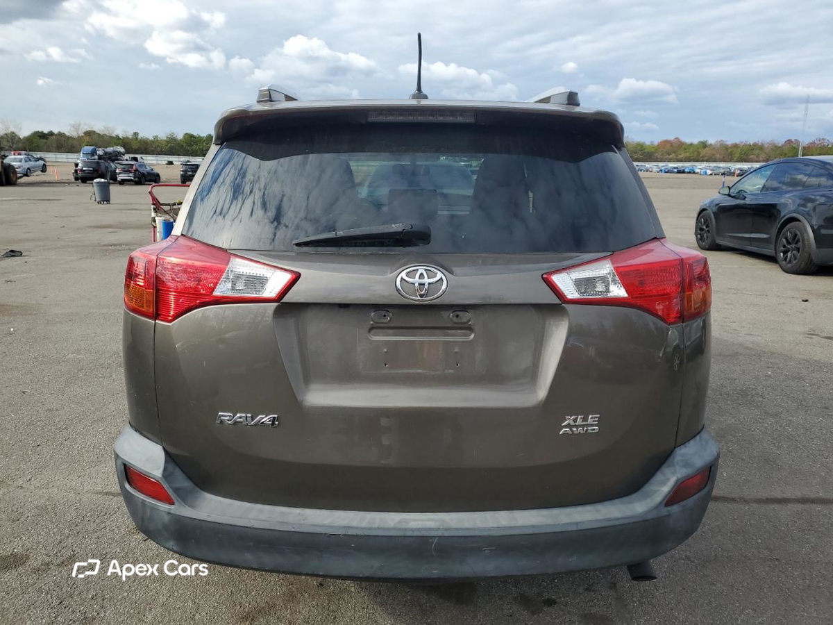 Toyota RAV 4 2015