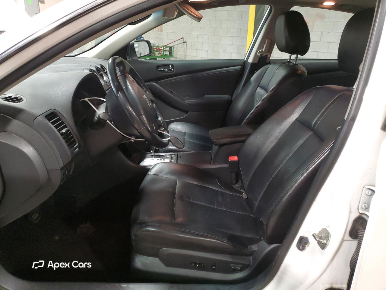Nissan Altima 2012