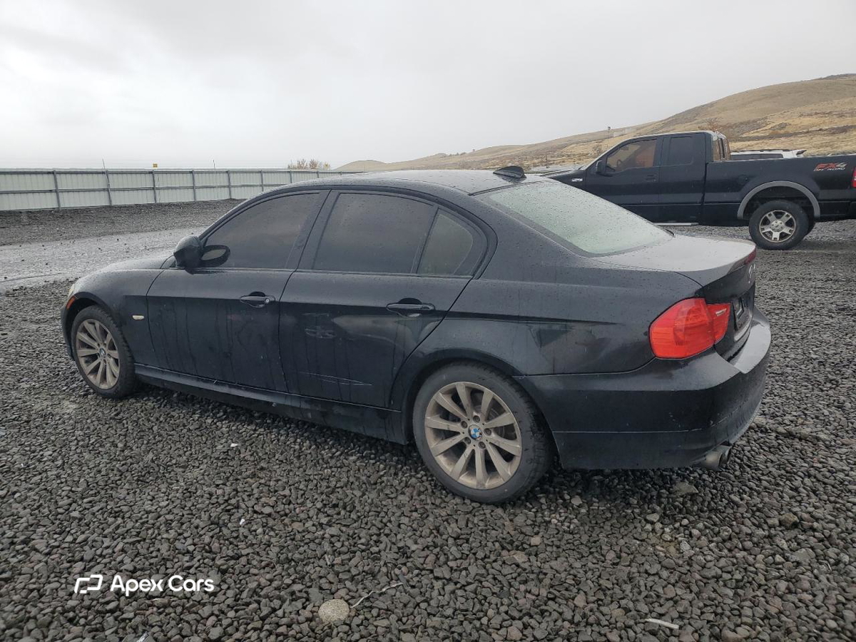 BMW Series 3 2011