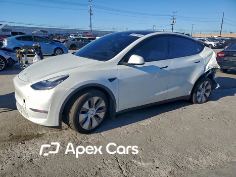 Tesla Model Y 2023 - Zdjęcie 1 z 14