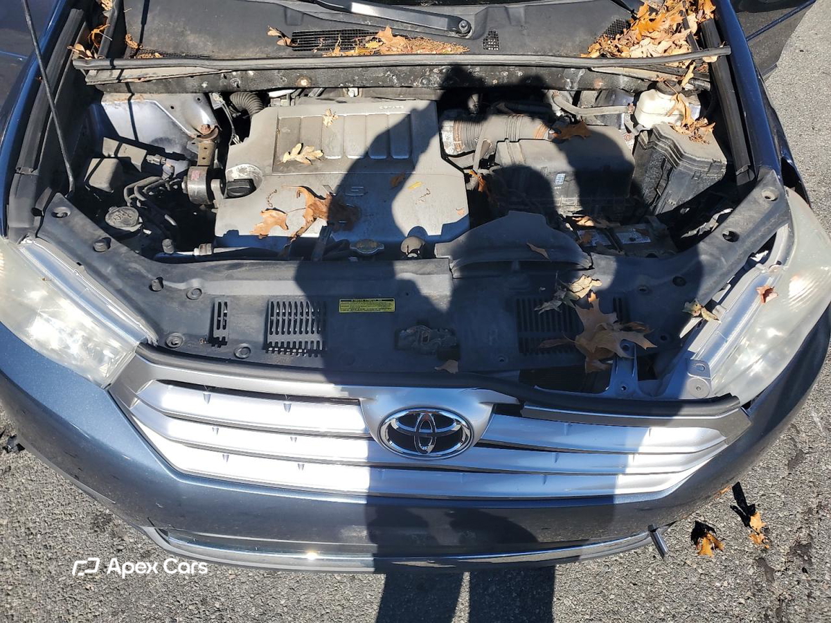 Toyota Highlander 2011