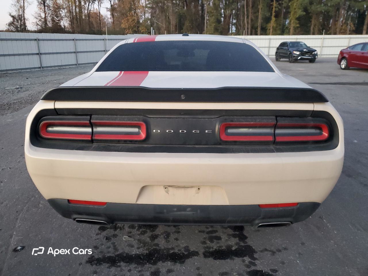 Dodge Challenger 2016