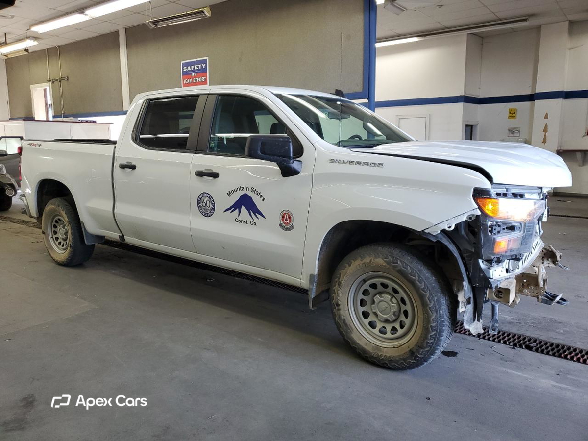 Chevrolet Silverado 2023