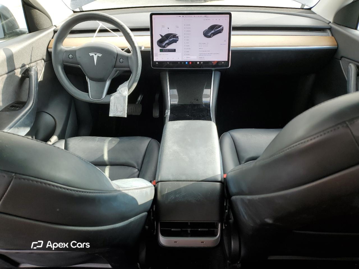 Tesla Model Y 2020