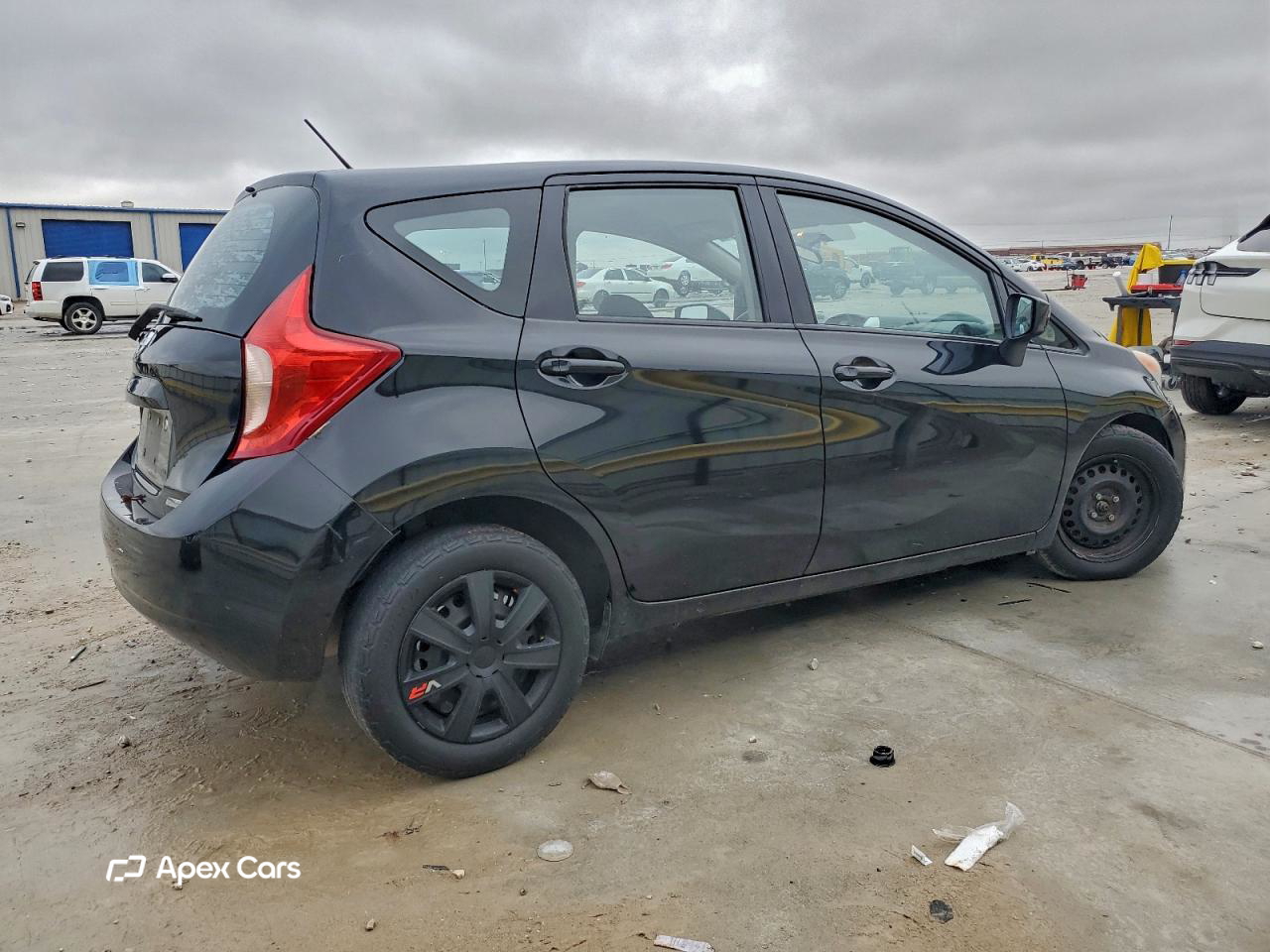 Nissan Versa 2015