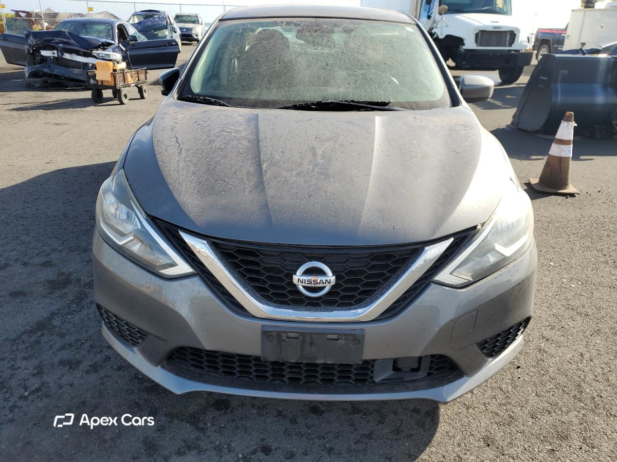 Nissan Sentra 2019
