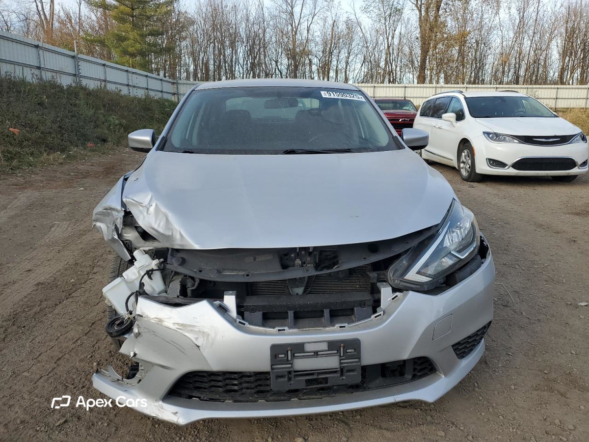 Nissan Sentra 2018