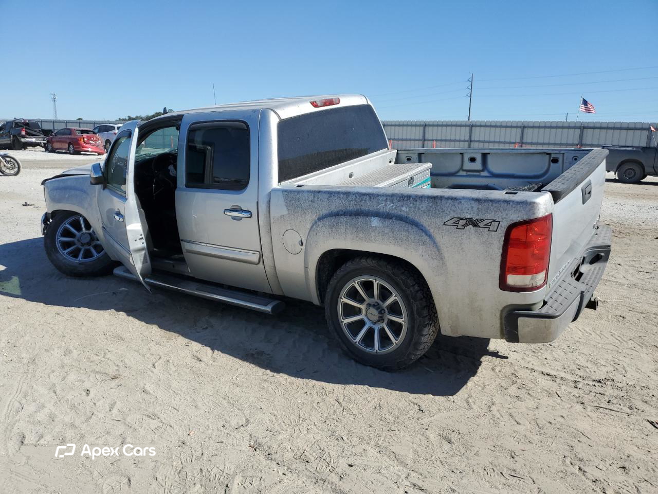GMC Sierra 2013
