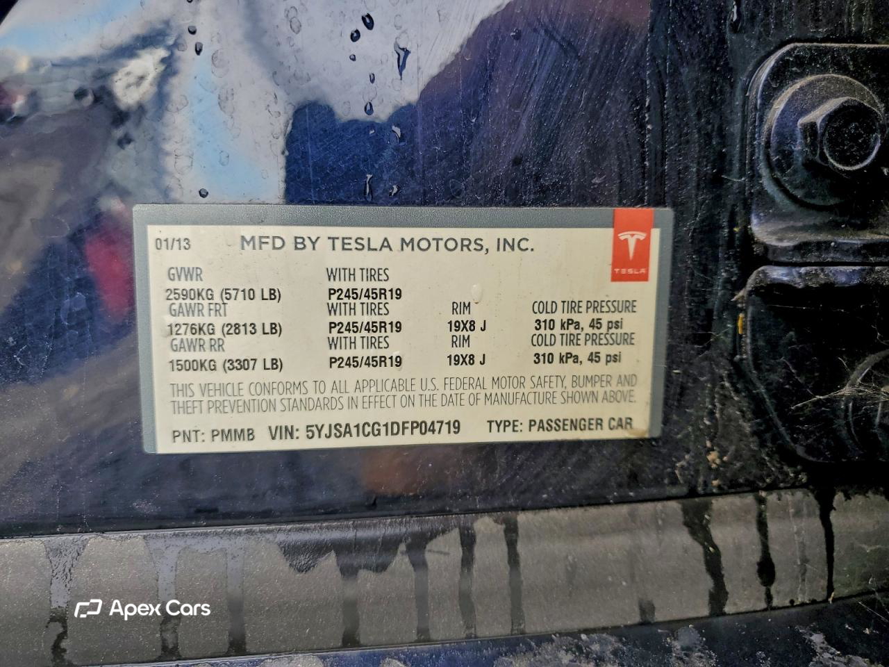 Tesla Model S 2013