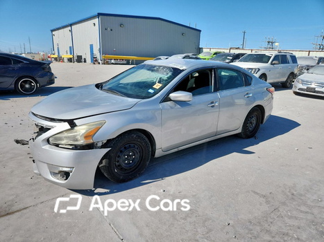 Nissan Altima 2015 - Image 1 of 13